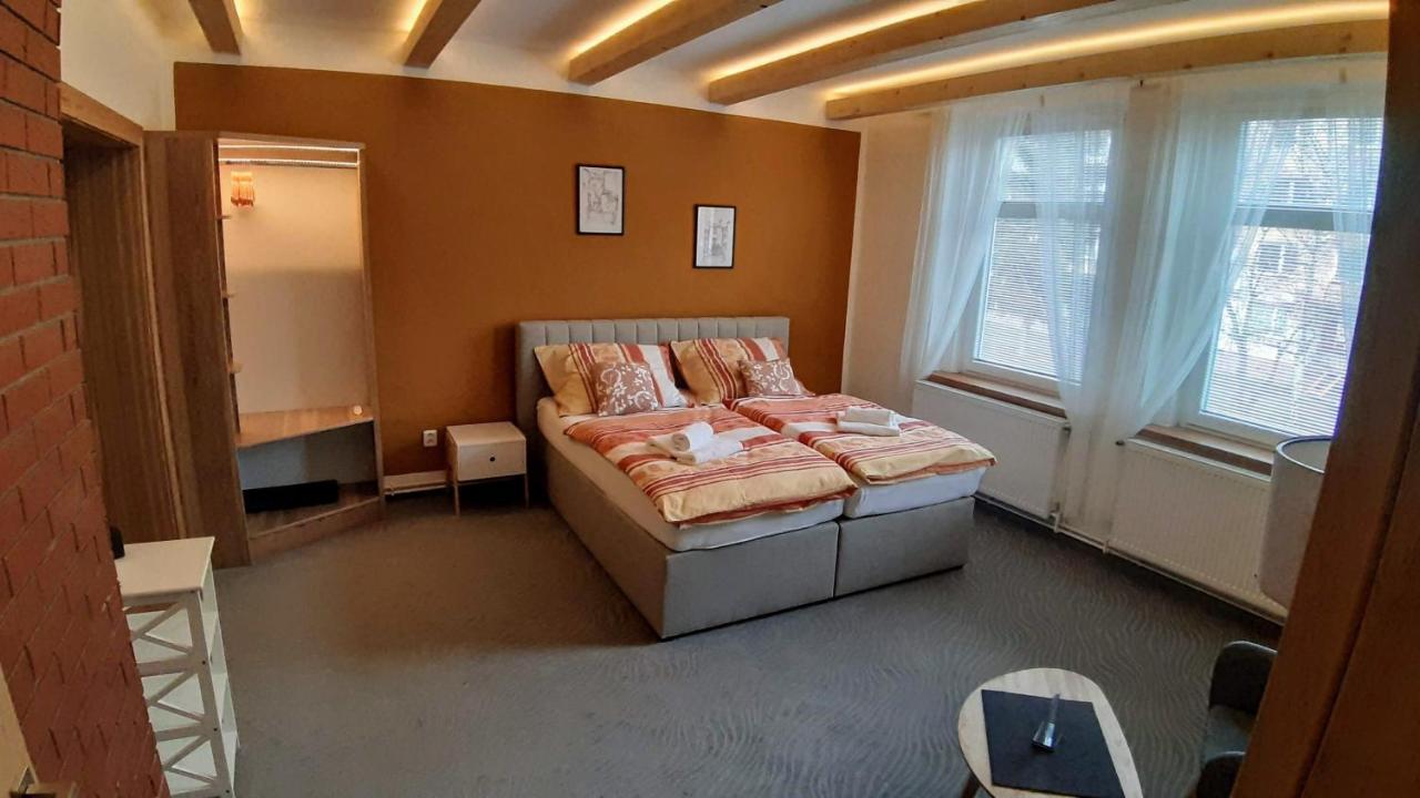 Three Apartment Frantiskovy Lazne Exterior photo